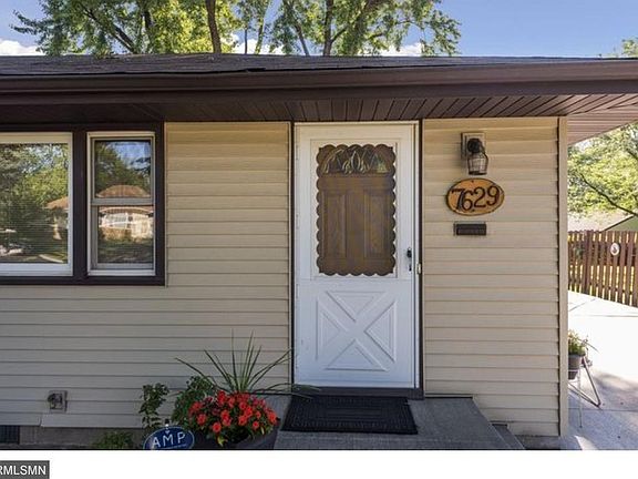 3rd image of 7629 Park Ave