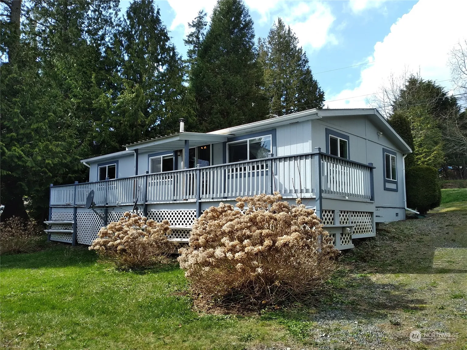 3657 Waldron Drive photo 1