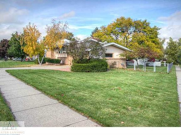 2nd image of 1019 Arlington Dr