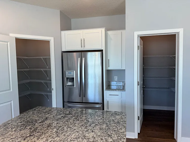 13144 Zachary Ln N — Photo 3