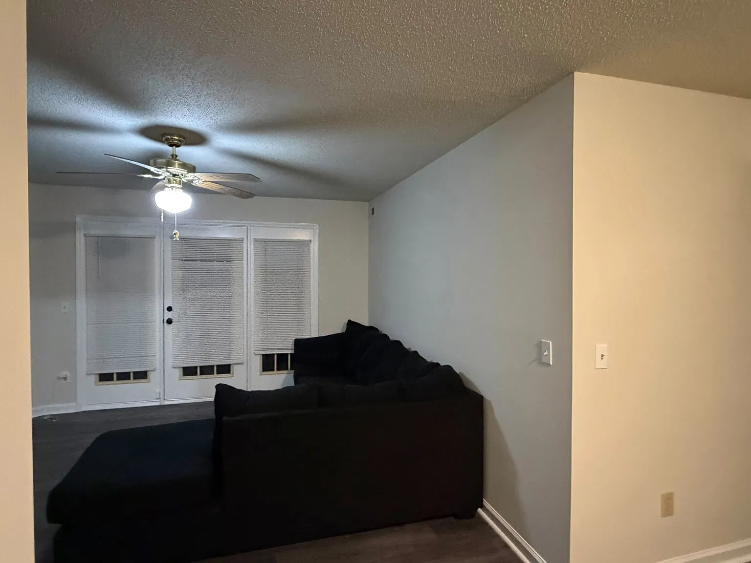2 bed, 1044 sqft, $1,400 — Photo 4