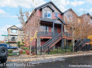 1417 NE Alexandria Pl, Hillsboro, OR