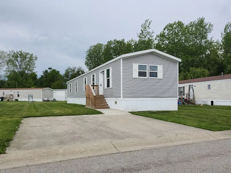 3713 Windmill Rd — Photo 1
