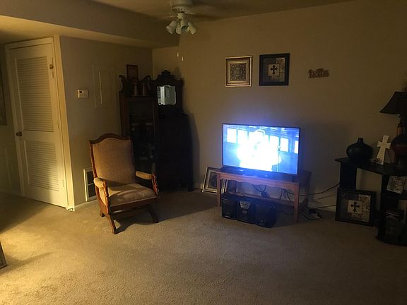 5th image of 6915 W Carnation St APT G