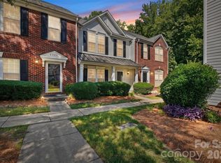 6072 Sapwood Ct, Matthews, NC 28104