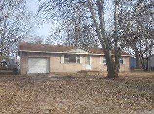 508 S Cherry St, Girard, KS 66743