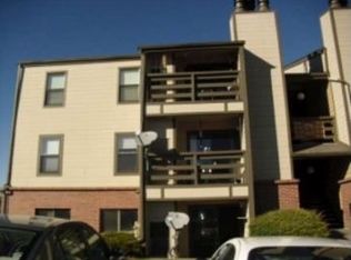 579 Wright St APT 101, Lakewood, CO 80228