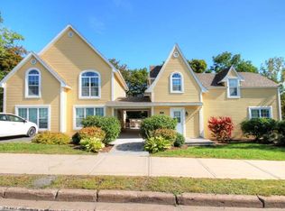 117 Church St, Antigonish, NS B2G2E2