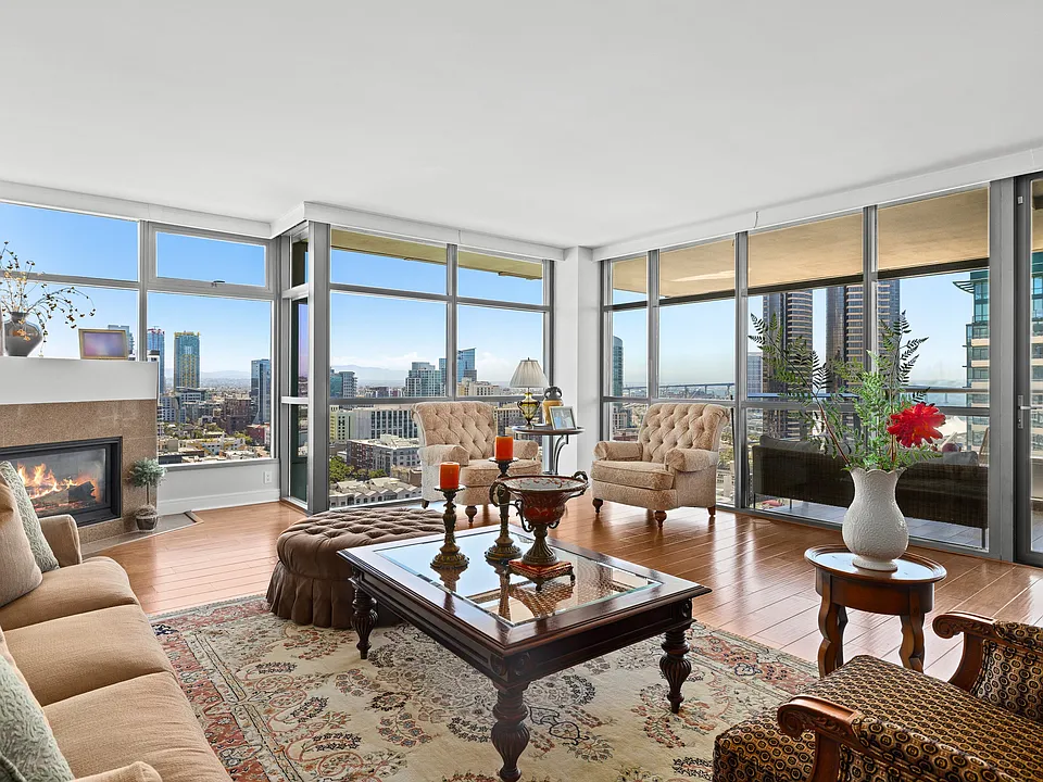645 Front St #2008