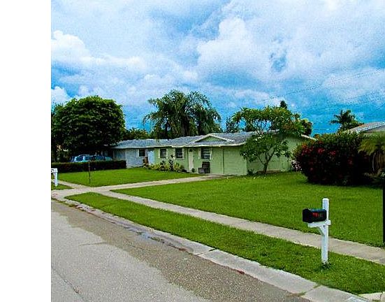 2nd image of 8920 Cypress Lake Dr