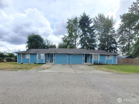 1104 -1106 106th Street Ct E, Tacoma, WA 98445