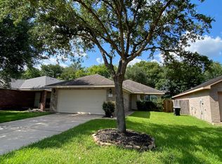 5747 Wandering Creek Dr, Richmond, TX 77469