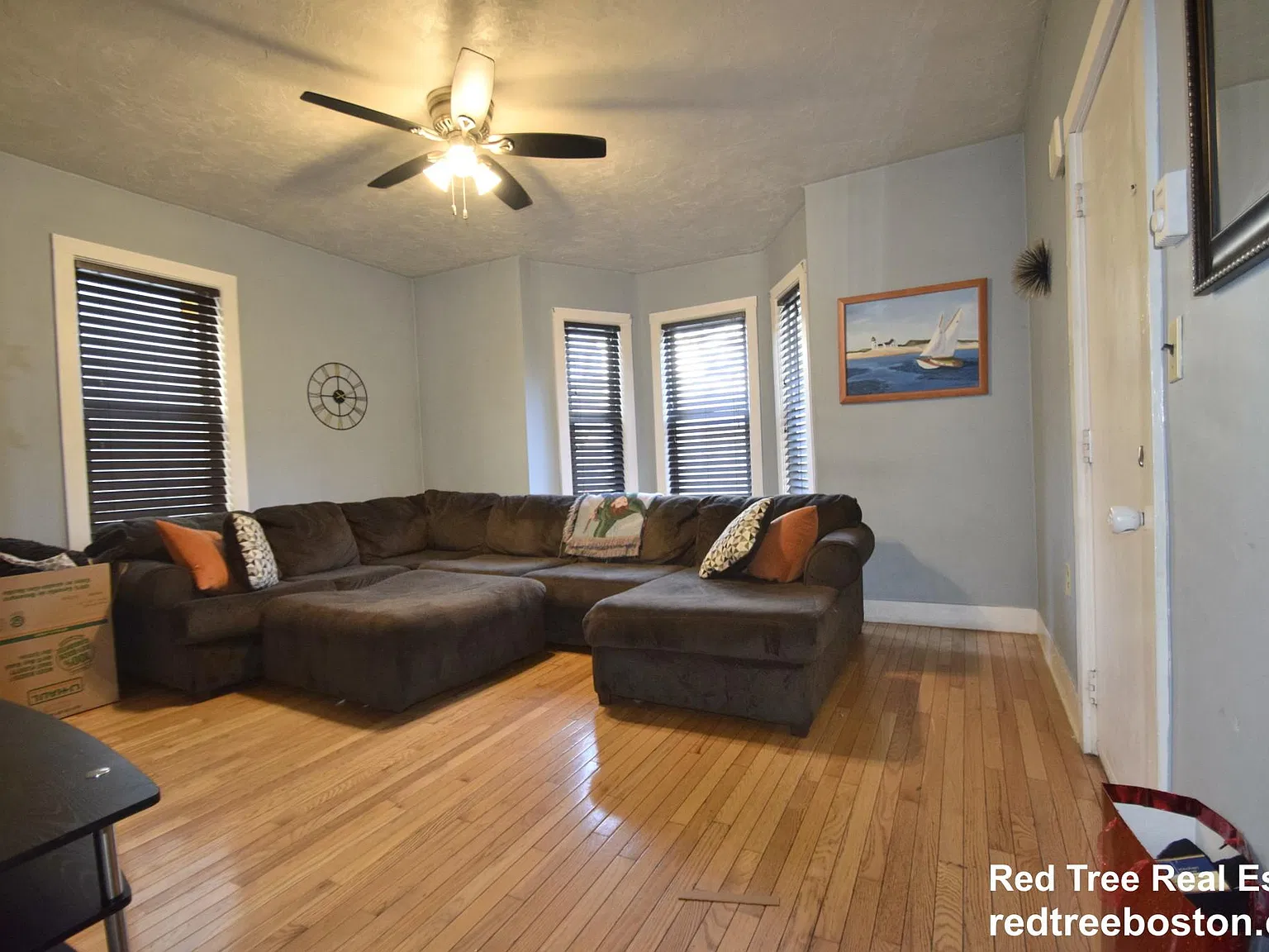 2 bed, 900 sqft, $2,800 — Photo 3