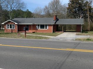 1552 E 2nd St, Stevenson, AL 35772