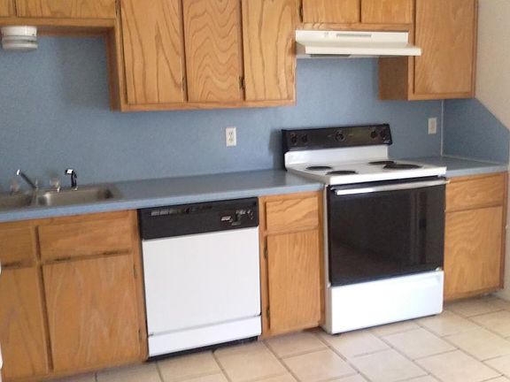 3rd image of 1106 Circle M Dr APT B