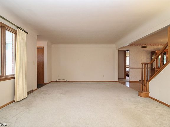 4th image of 4250 Nottingham Ave