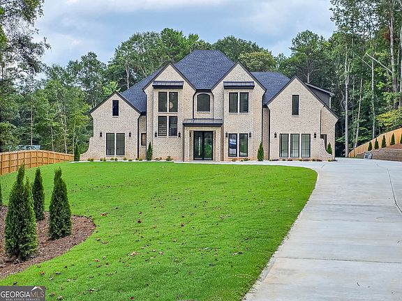 2nd image of 925 Boss Hardy Rd