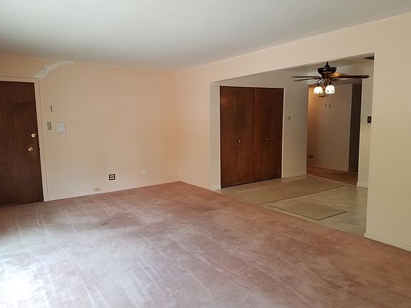 3rd image of 625 Carroll Pkwy #203