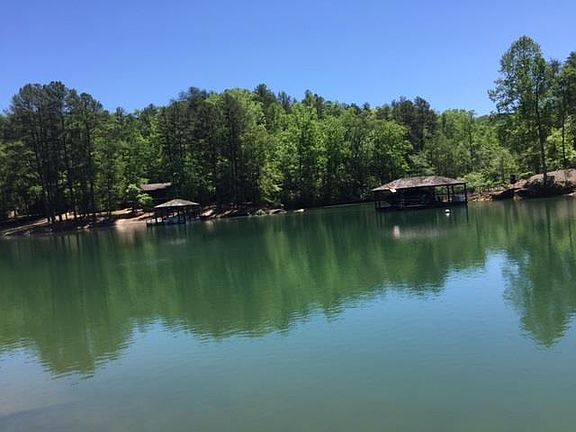 2nd image of 9 Bear Creek Valley Ct