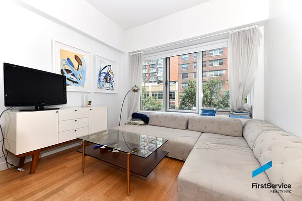 Rented by FirstService Realty (legacy) | media 12