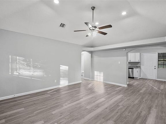 4th image of 20575 Kings Rd
