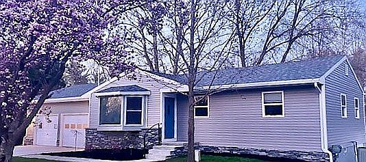 1st image of 2794 Dobie Rd