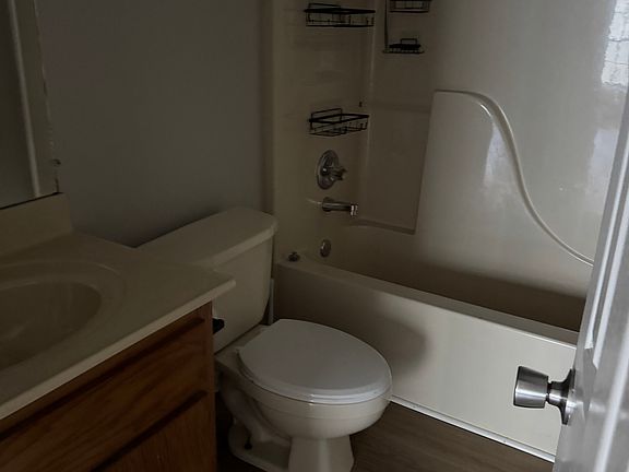 4th image of 607 N Park St APT B
