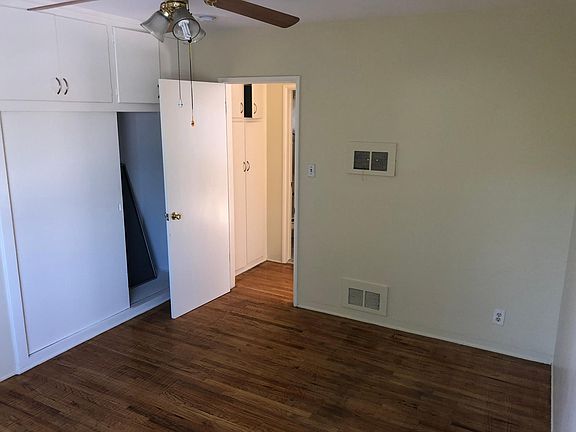 2nd image of 209 W Palmer Ave APT C