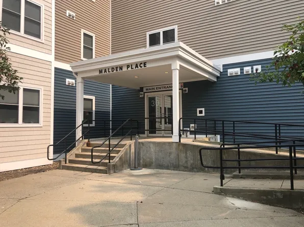 30 Franklin St Unit 206, Malden, MA 02148