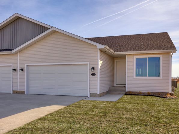 2721 13th St NE, Bondurant, IA 50035