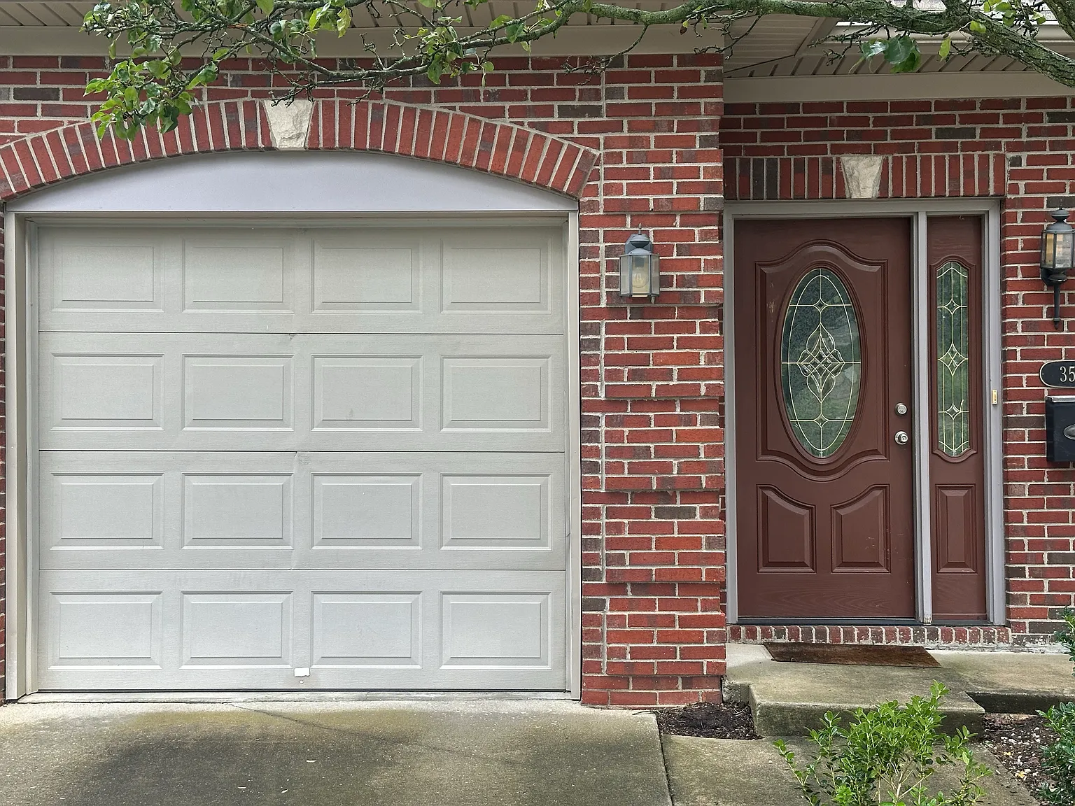 3 bed, 1472 sqft, $2,100 — Photo 3