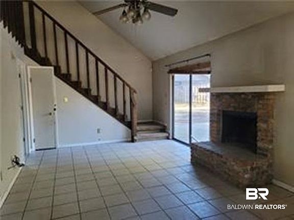 5th image of 8231 Pine West Ct W
