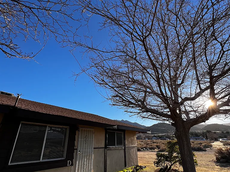 4660 Cortina Dr #D — Photo 2