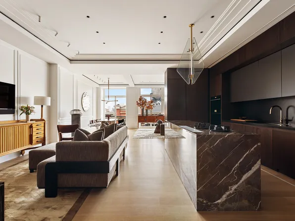 561 Broadway image 6 of 22