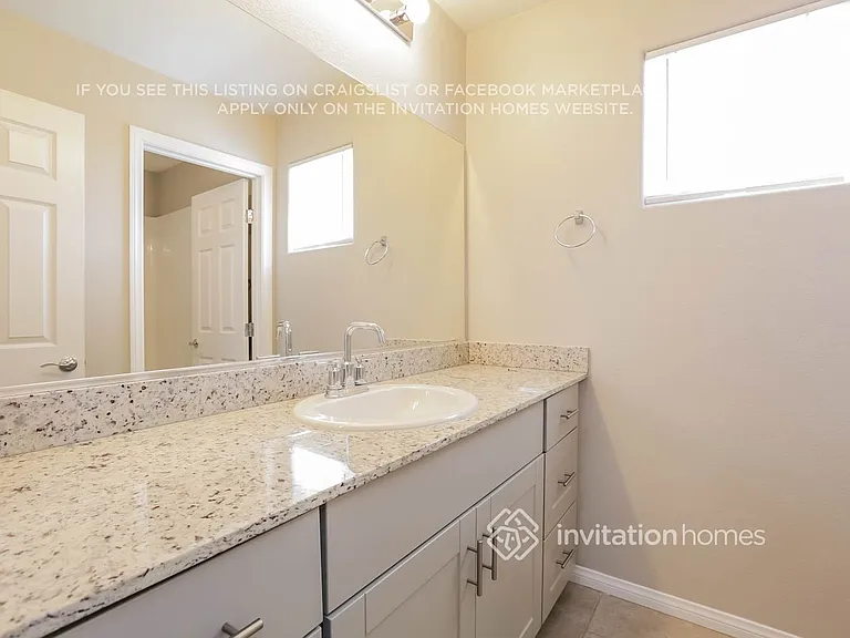 9291 S Park St — Photo 13