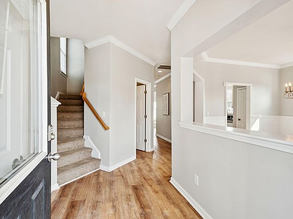 5th image of 5203 Celtic Dr