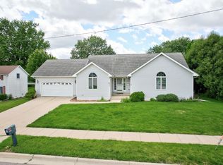 2505 14th Ave, Monroe, WI 53566