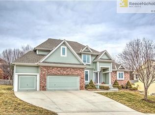 8904 NE 92nd Ter, Kansas City, MO 64157