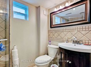 26 Glamis Ave, Toronto, ON M6N 4H6