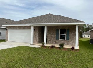 2692 Avalon St, Cantonment, FL 32533