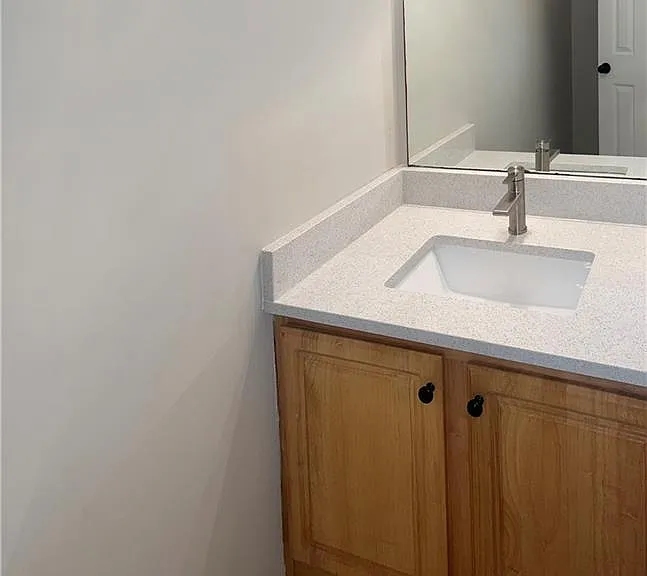 9673 Pine Ct — Photo 10
