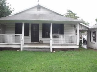 1206 Westview Dr, Fredericksburg, VA 22405
