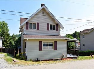 5 Gratz St, Penn, PA 15675