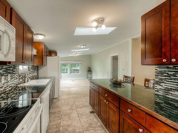 4th image of 20415 93rd Avenue Ct E