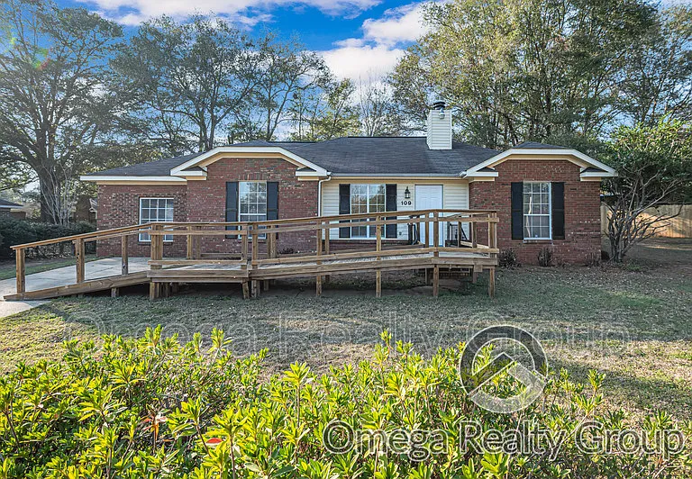 109 Rambling Way — Photo 1