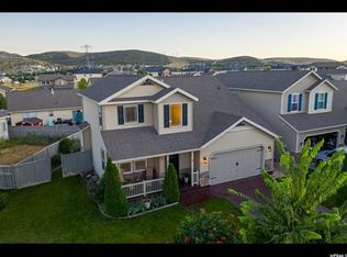 3746 E Royal Troon Dr, Eagle Mountain, UT 84005