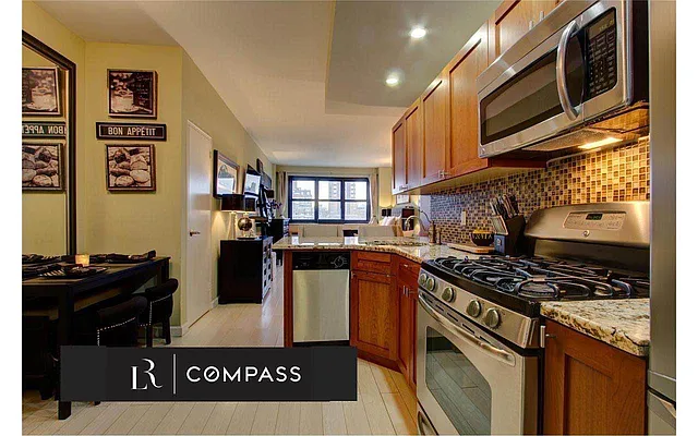 Rented by Compass | media 8