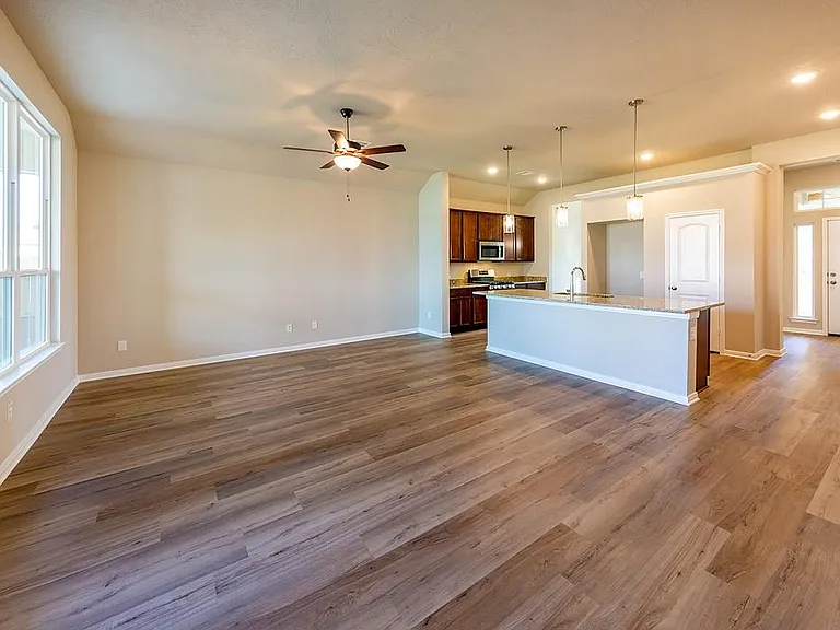 3317 Rolling View Ct — Photo 11