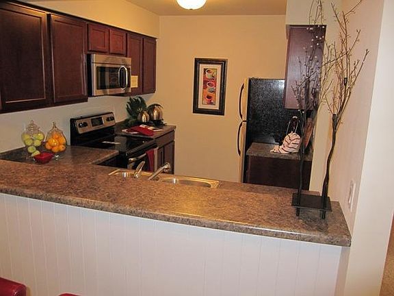 2nd image of N110W16906 Ashbury Ln