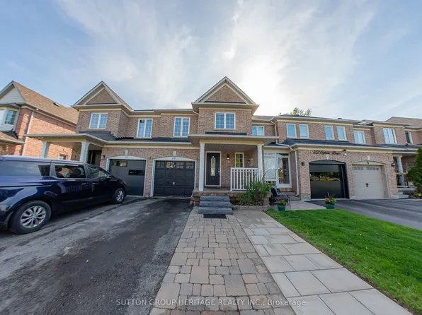 20 Oglevie Dr, Whitby, ON L1R 2Y4